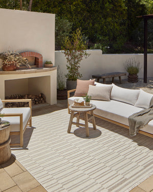 Amber Lewis x Loloi Malibu Ivory / Dove Indoor Outdoor Rug 3