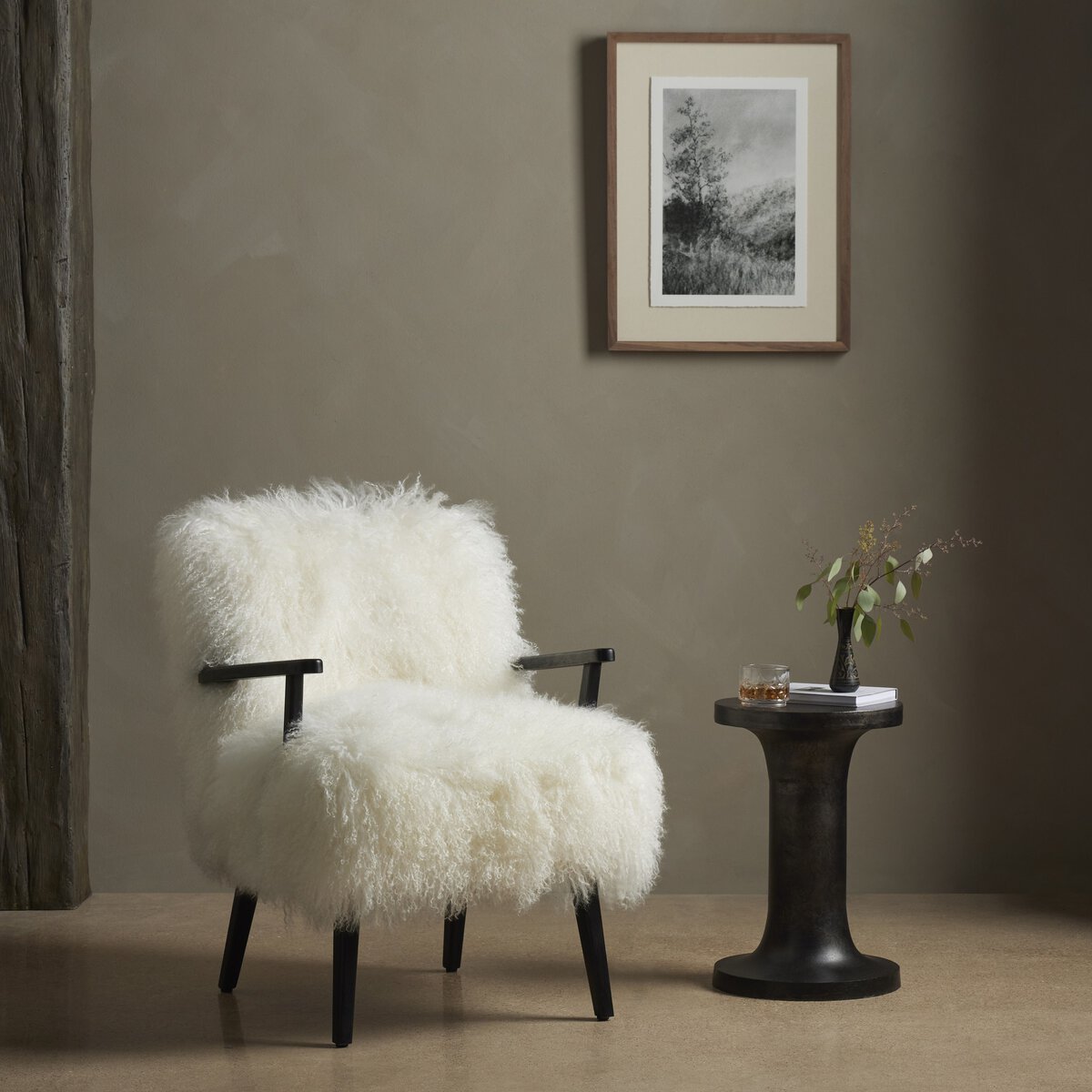 Ashland Armchair Mongolia Cream Fur Drifted Matte Black OL