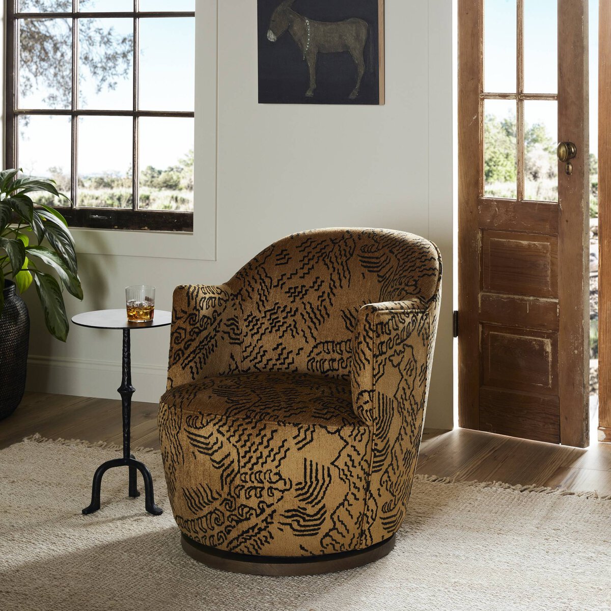 Aurora Swivel Chair Balkan Ochre OL