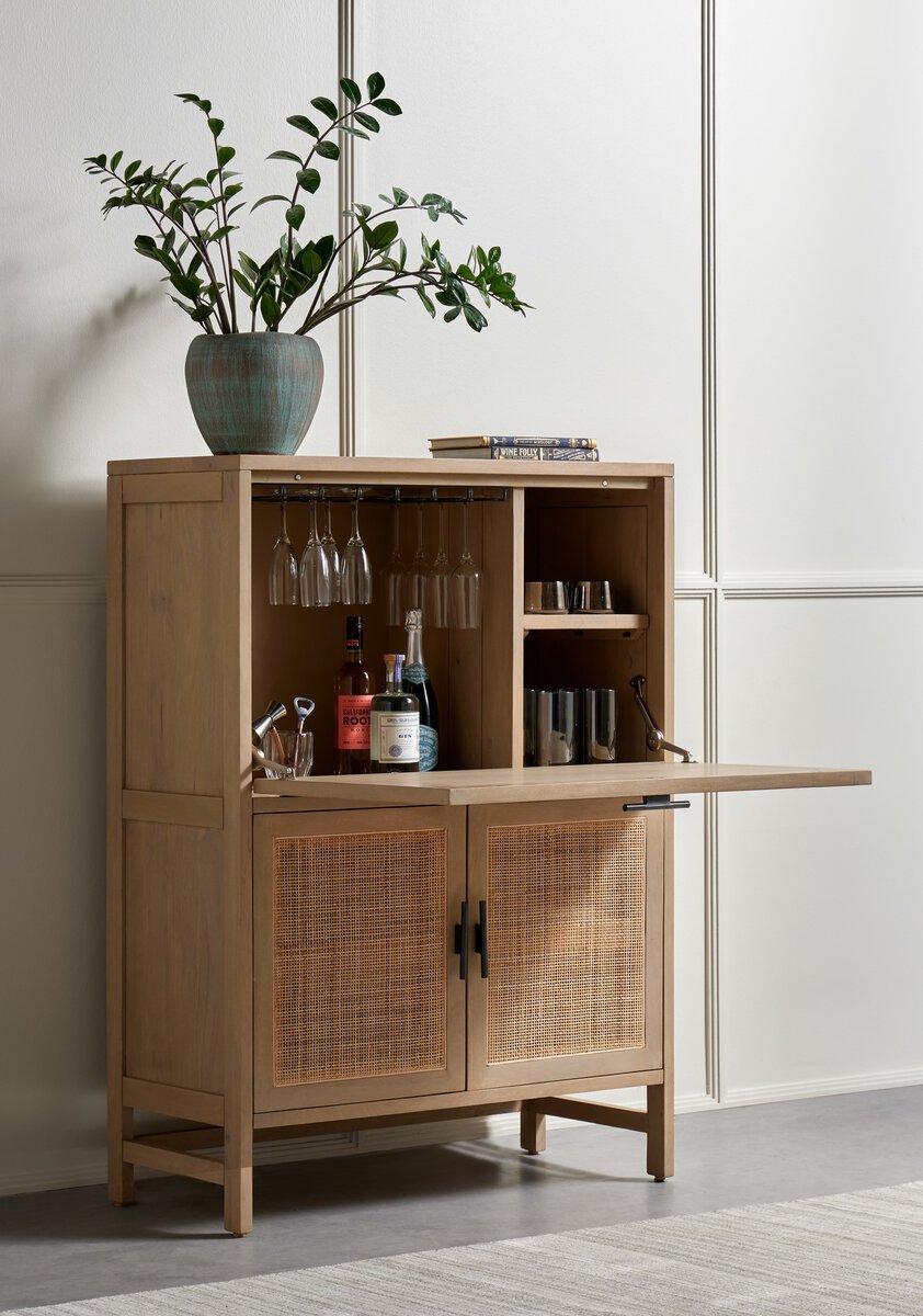 Caprice Bar Cabinet Natural Mango OL