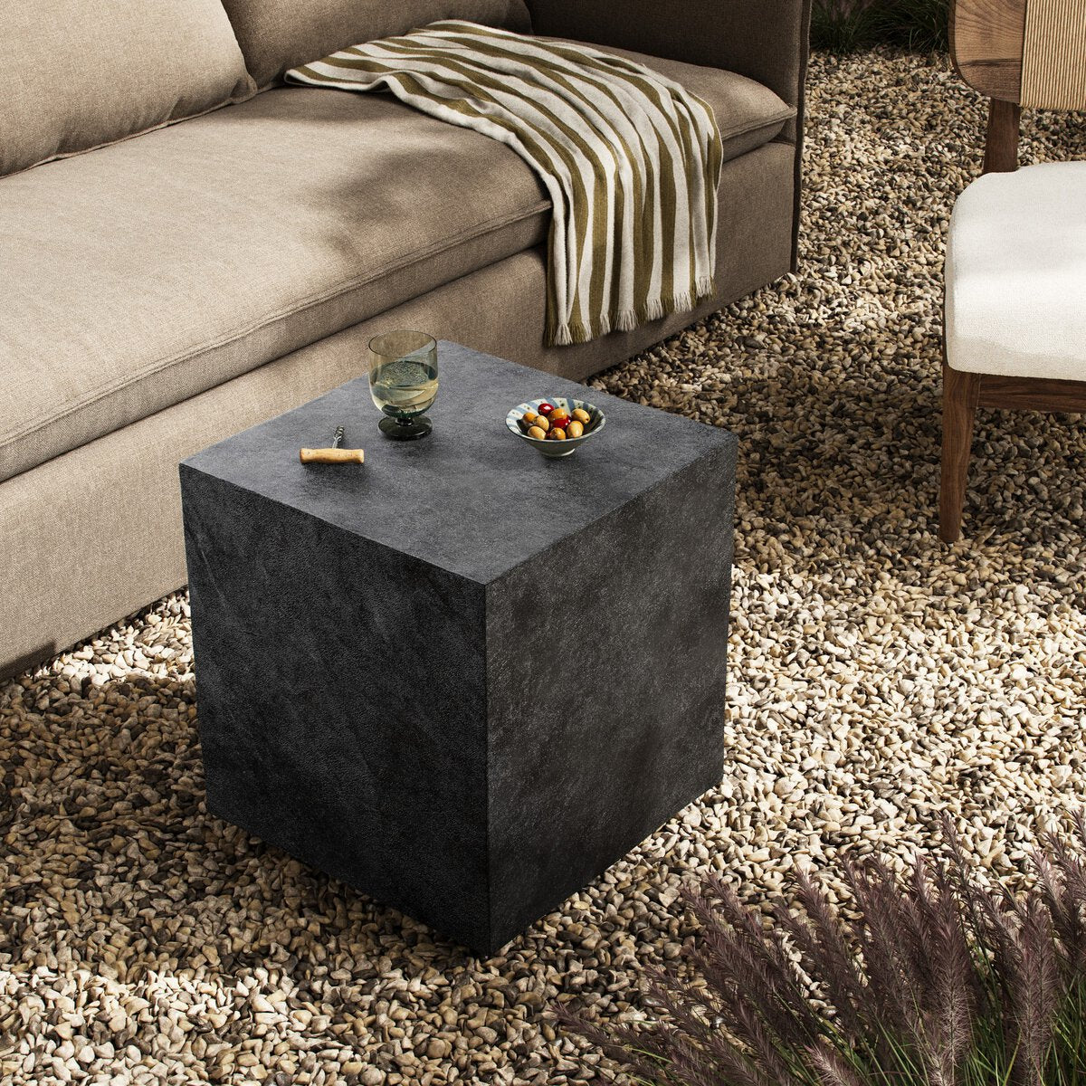 Graso Outdoor End Table Aged Grey OL