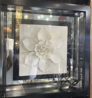 Black/White Porcelain Flower