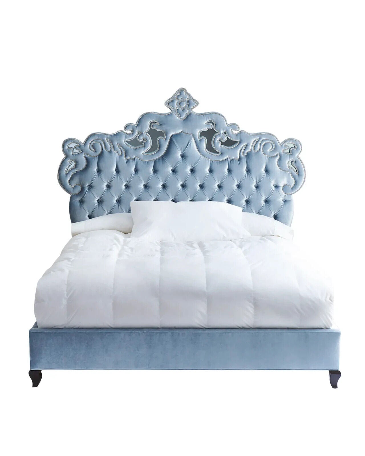 Julia Queen Tufted Bed